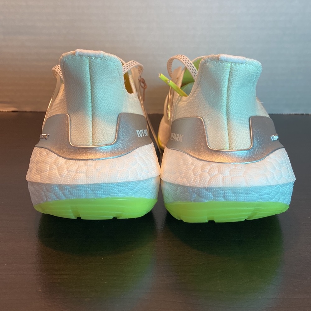 New Adidas x Ivy Park Ultraboost Off White Size 6 - Picture 10 of 12